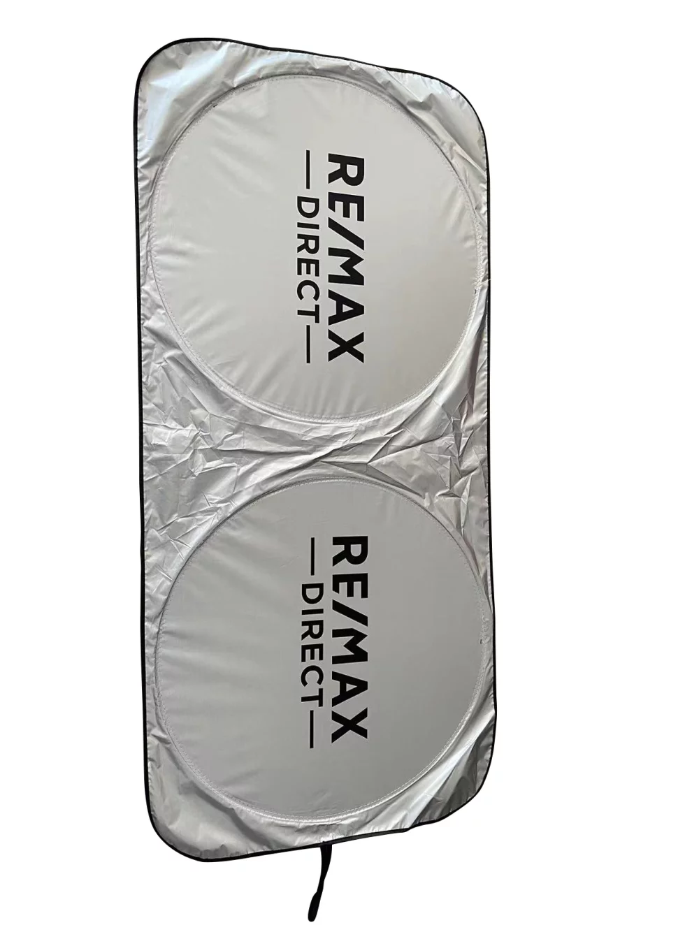 Cars Windshield With A Pouch