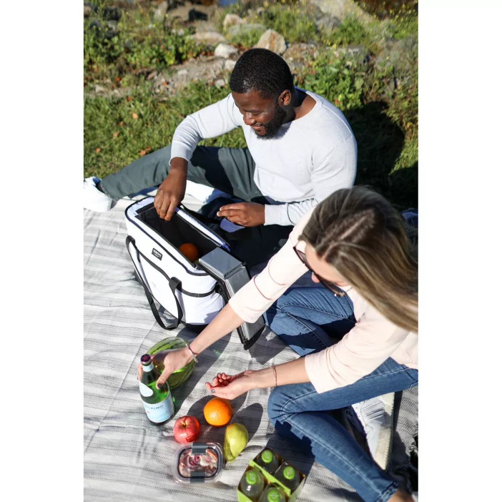 Igloo® Maddox XL Cooler - White
