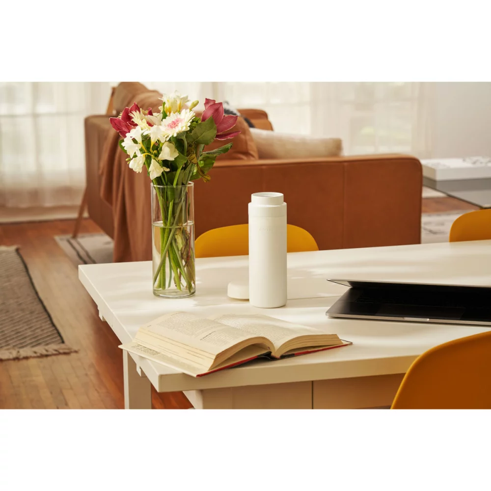 W&P Drink Through Insulated Ceramic Bottle -20 oz - Cream