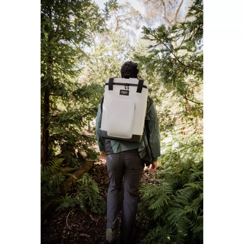 Igloo® Trailmate Backpack 24 Cooler - Bone