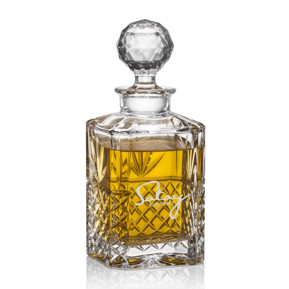 Carafe Pelham avec couvercle - 25 oz en cristal.