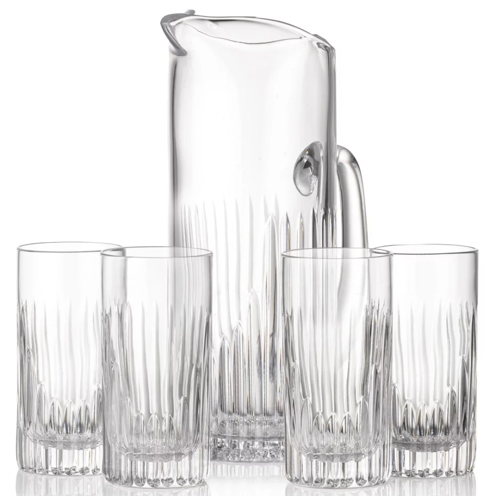 Pichet Carey et 4 verres hauts.
