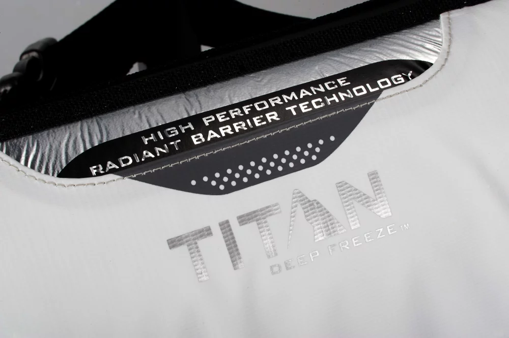 Glacière roulante Arctic Zone® Titan Deep Freeze®