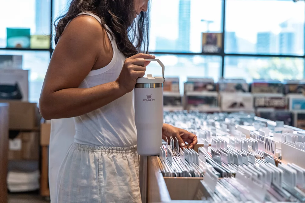 Gobelet à paille basculante Stanley IceFlow™ de 30 oz