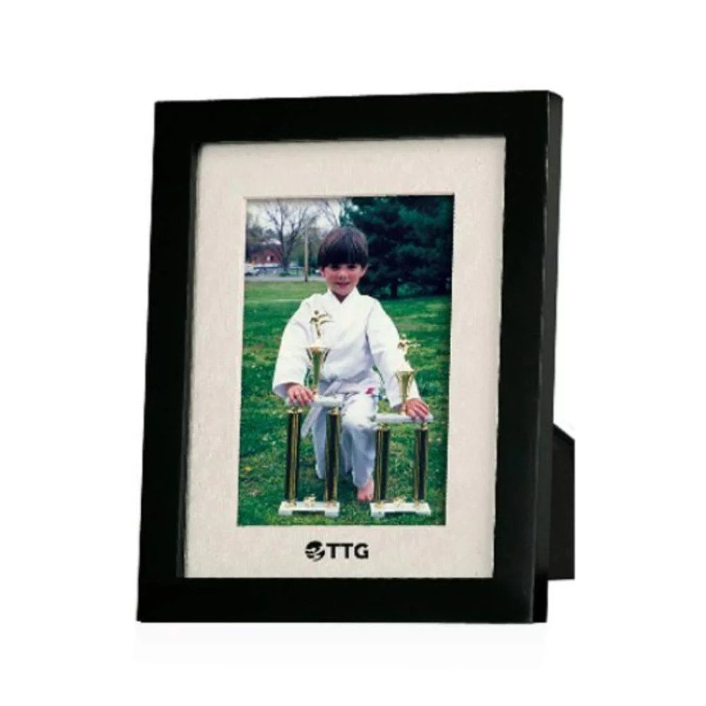 Jamestown Frame - Ebony/White Matte 8"x10"