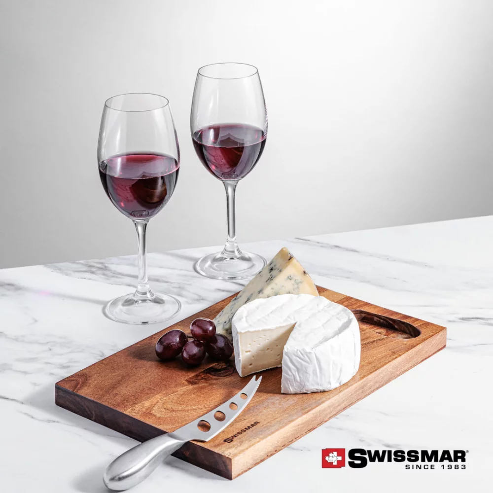 Planche Swissmar® en acacia et 2 verres à vin Naples.