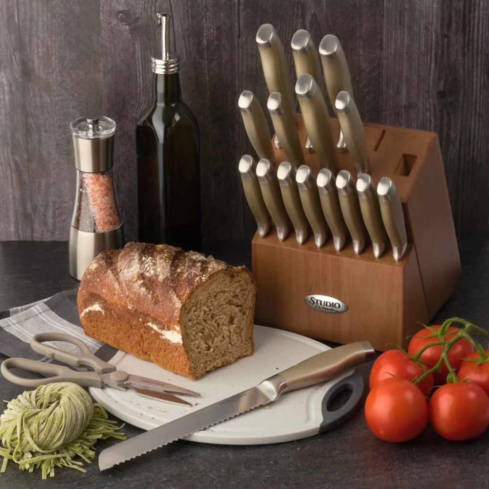 Studio Cuisine™ 18 Piece Peened Knife Block Set