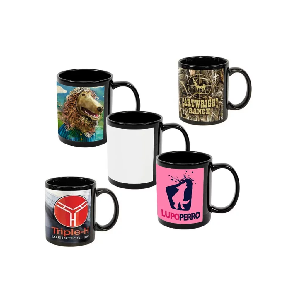 Mugs noirs avec anse en C de 11 oz.