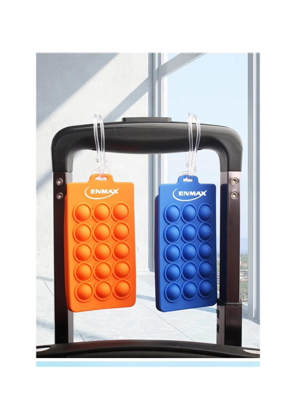 ÉTIQUETTE DE BAGAGE AVEC DÉTENDEUR POPPER