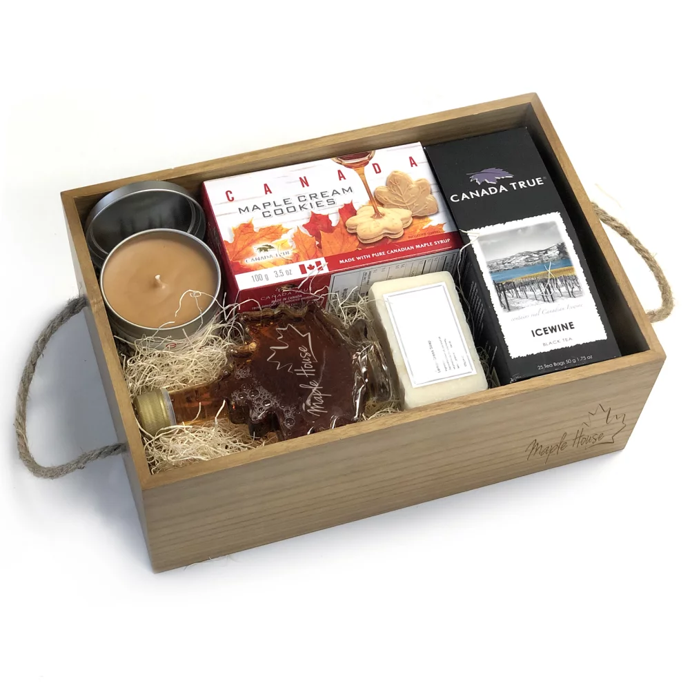 Canadian Souvenir Gift Box – Medium