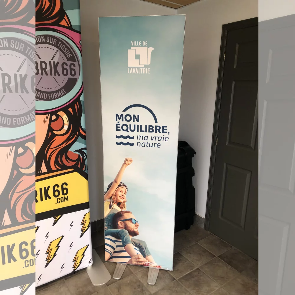 Displays Vertigo 2-sided printing 24"x78,5"