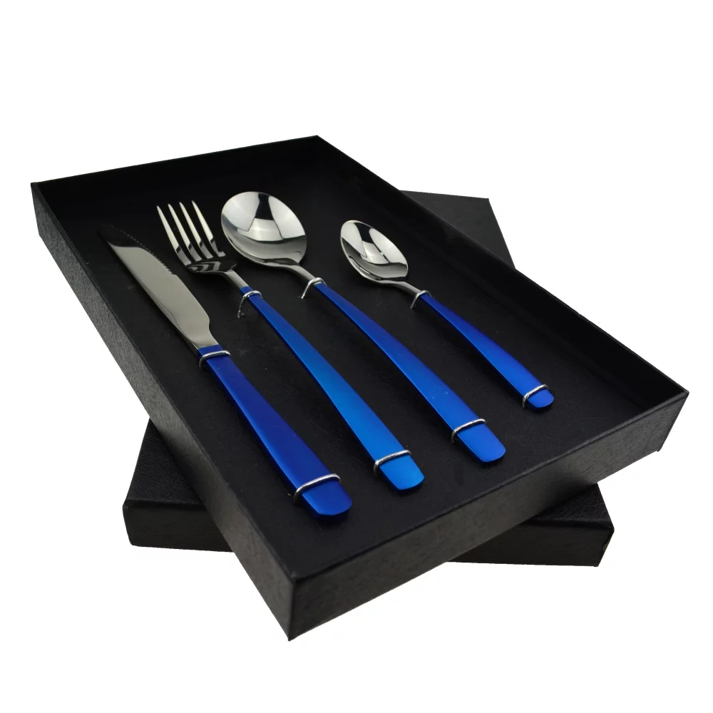 Ensemble de couverts / vaisselle pour dîner 4 en 1