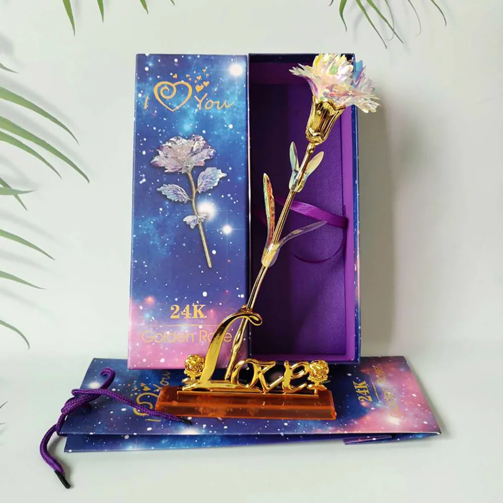 Fleur de simulation en feuille d'or pour la fête des mères