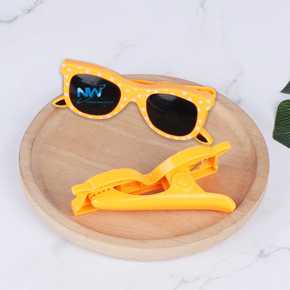 Glasses Shaped Beach Towel Clips