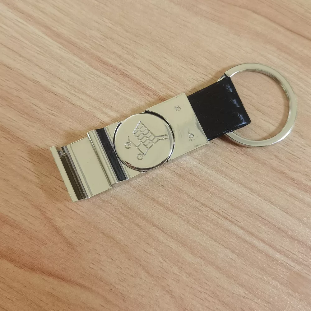 Ouvre-bouteille en alliage de zinc avec porte-clés et jeton de caddie.