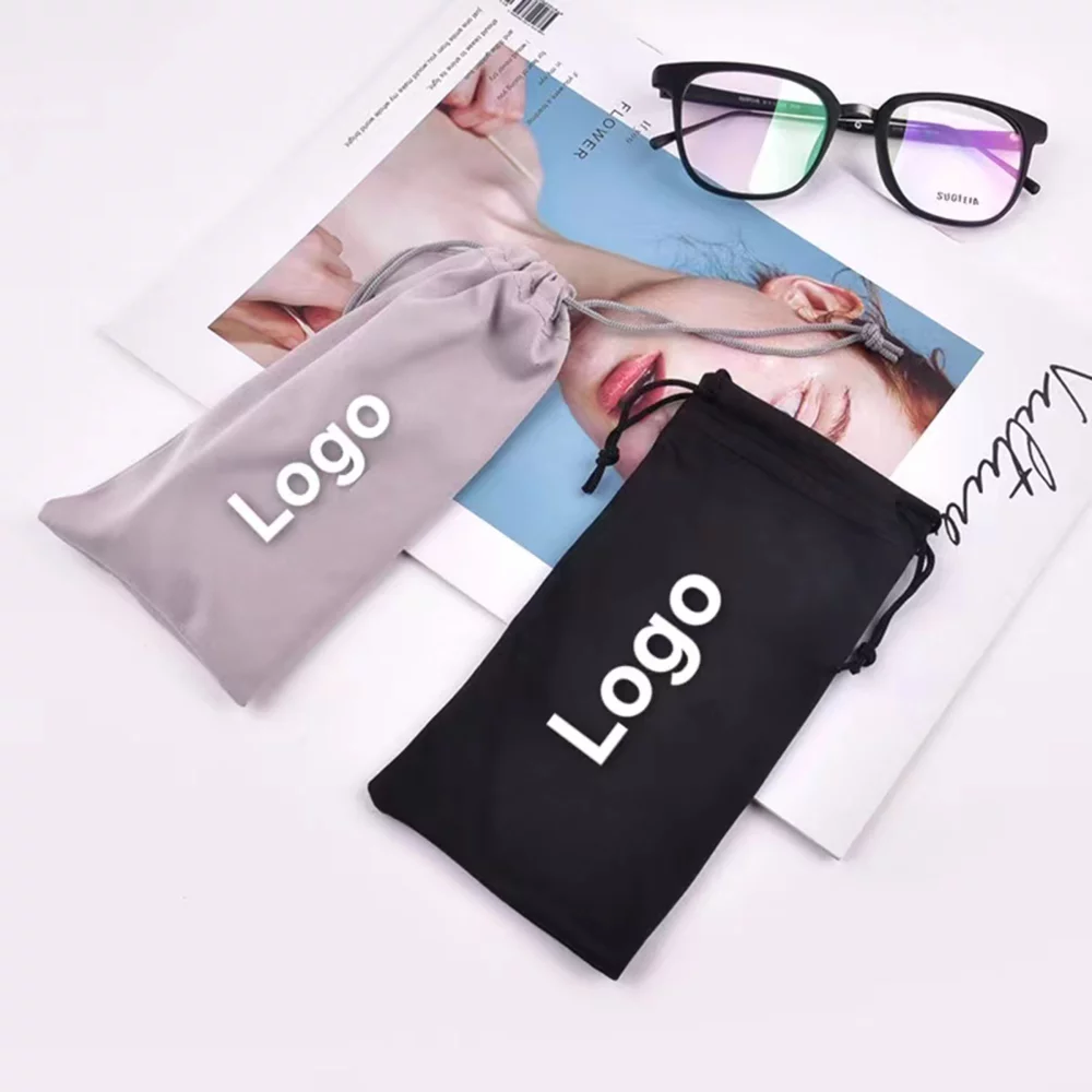 Pochette en velours à cordon pour lunettes