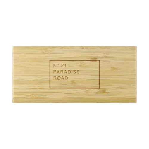 Horloge de bureau à chargement sans fil en bambou