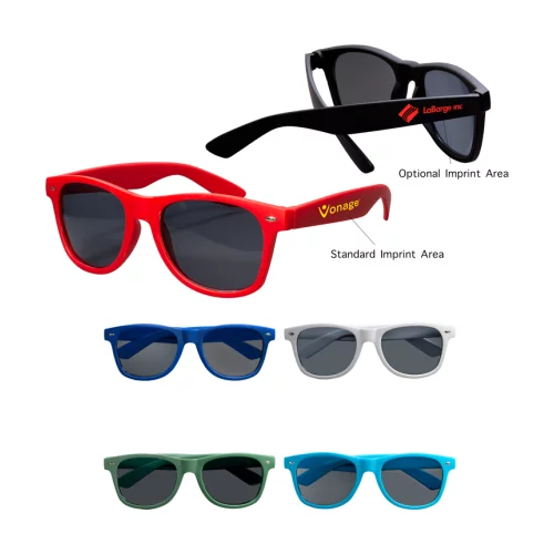 Lunettes de soleil à finition caoutchoutée.