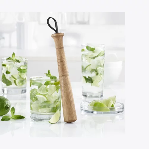 Pilon à cocktail en bois Trudeau - 8 1/2"