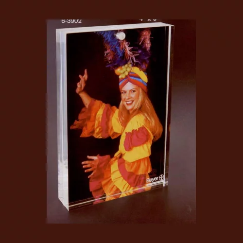 Small Magnetic Picture Frame (4"x6"x1")