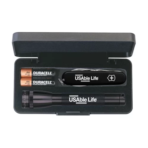 Mini Maglite® With Large Victorinox® Swiss Army Knife