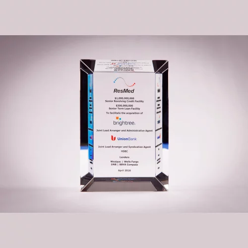 Prix en cristal à rainure en V (6 x 4 x 1 1/2")