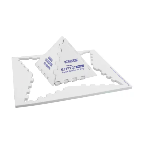 Puzzle de pyramide à 4 côtés