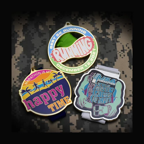 Médaille en cloisonné de haute qualité en fonte de 1 1/2 pouce.