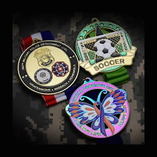 Médailles personnalisées en émail doux frappées à la presse de 2 1/2 pouces.