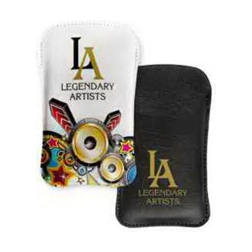 Étui pour téléphone portable en similicuir et caoutchouc polyéthylène.