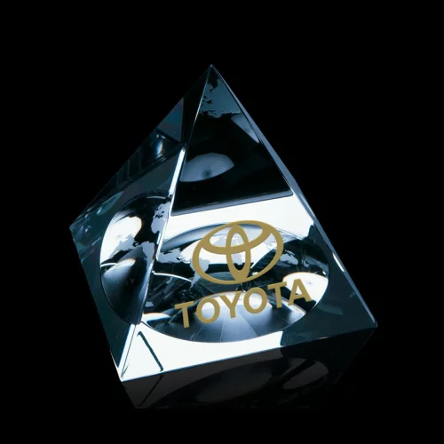 Globe Pyramid - Optical 2½"x2½"