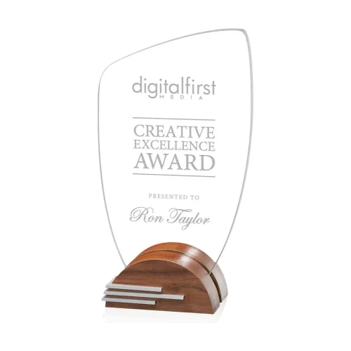 Beecroft Award - Starfire/Walnut/Aluminum 10"