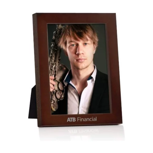 Brighton Frame - Walnut 8"x10"