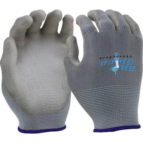 Gants tricotés sans couture