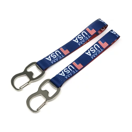 Bracelet avec ouvre-bouteille