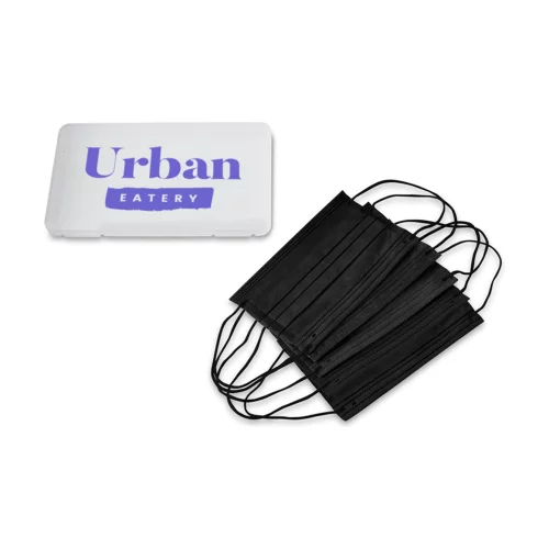 Ensemble de 5 masques colorés dans un étui transparent givré.