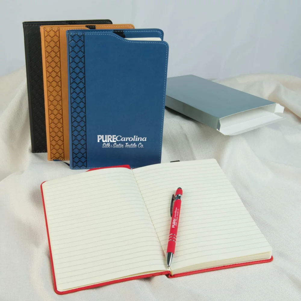 Journal Montabella 5,85 x 8,75 inséré dans une boîte cadeau