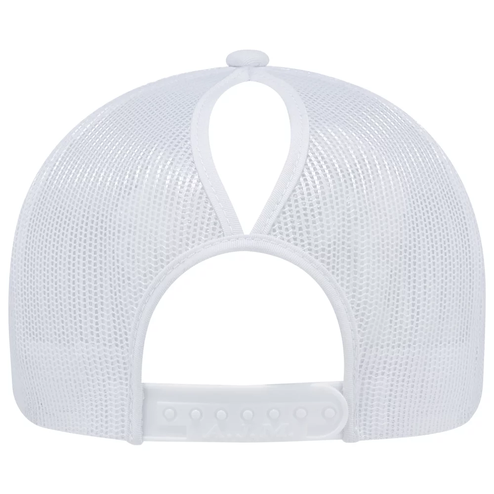 Casquette à queue de cheval
