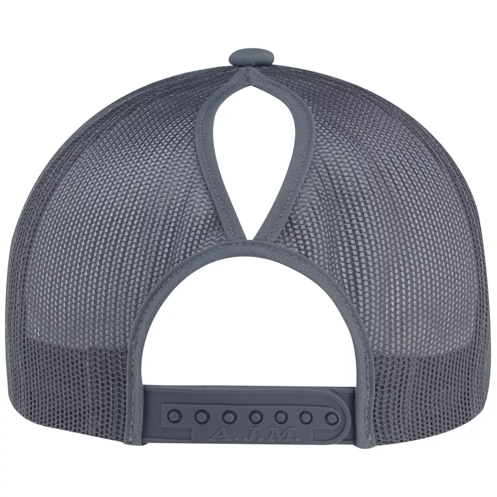 Casquette à queue de cheval