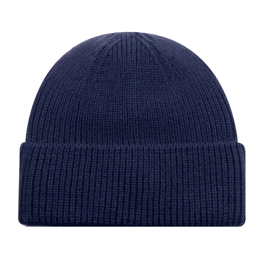 Cuff Toque with Flat Seams