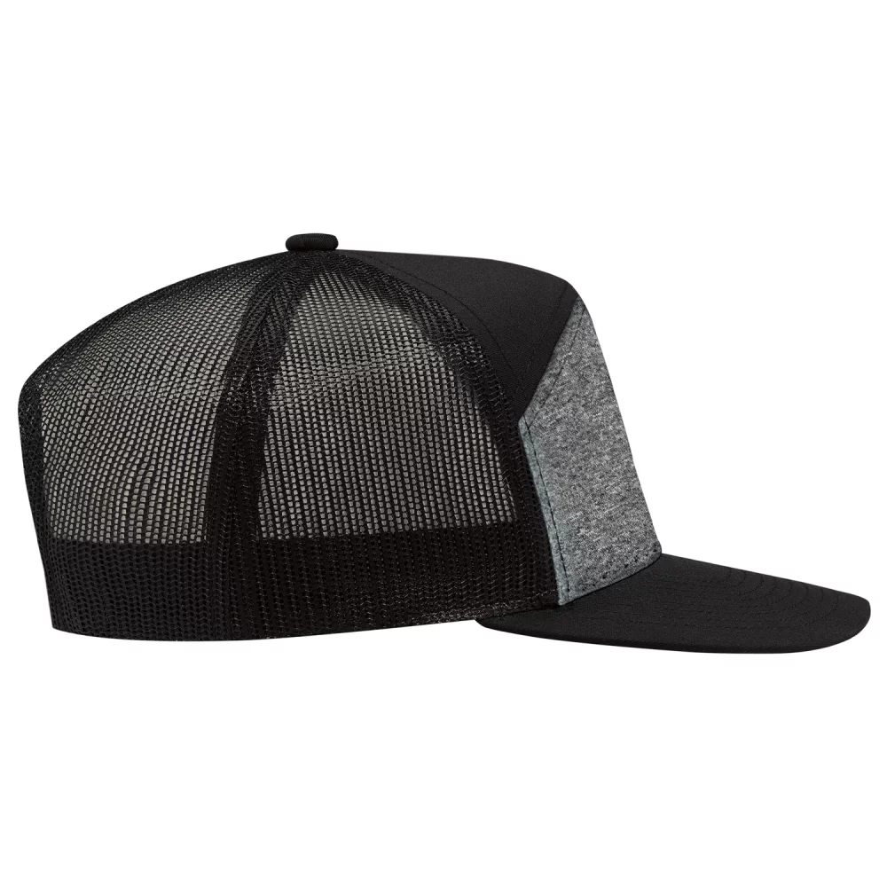 Casquette de style campeur à 7 panneaux avec dos en filet et motif chiné.