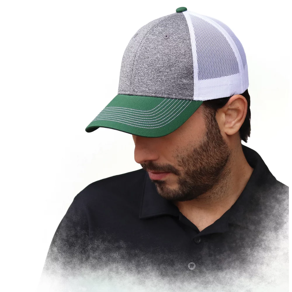 Casquette en toile de coton / polyester chiné / maille en nylon