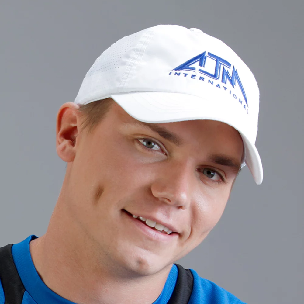 Casquette en polyester ripstop avec maille.