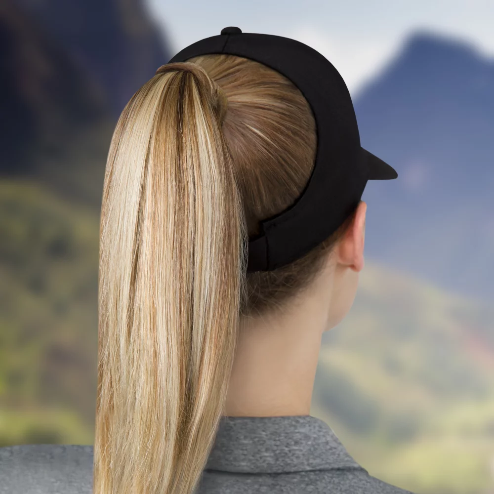 Casquette à queue de cheval pour femmes en sergé de coton mélangé de luxe.