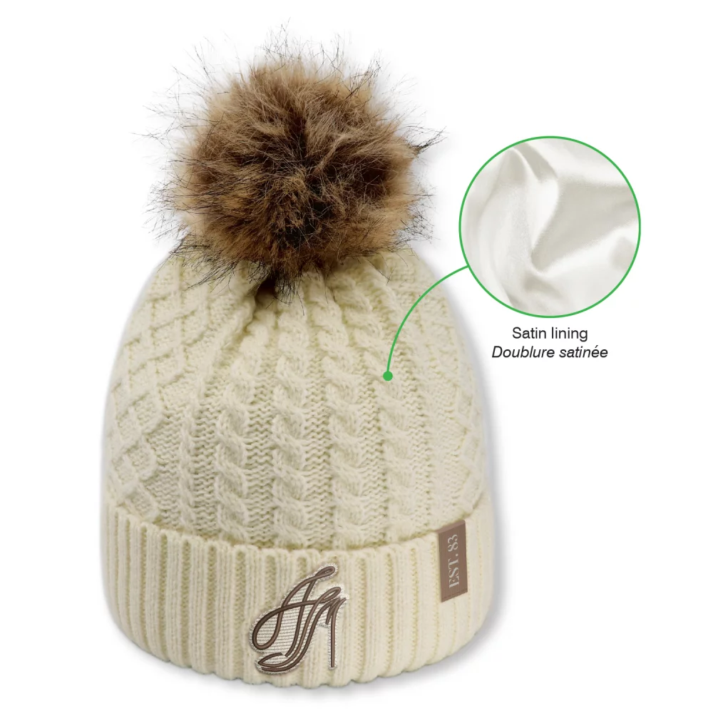 Toque avec doublure en satin pour femme / bord en acrylique avec pompon en fausse fourrure de 12 cm.