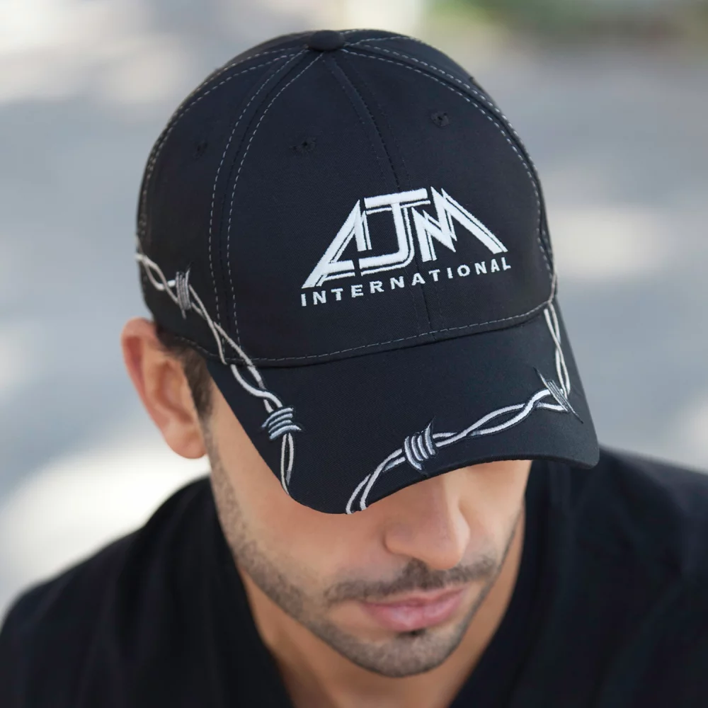 Casquette en polycoton avec accent de fil barbelé