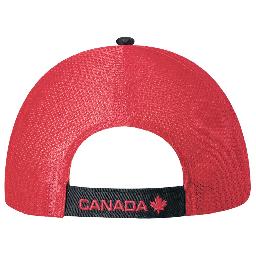Casquette en maille de polyester avec emblème canadien