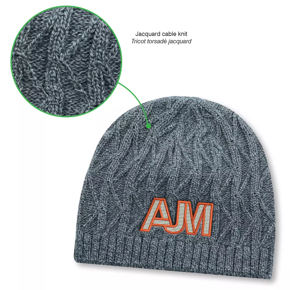 Bonnet à torsades en tricot jacquard