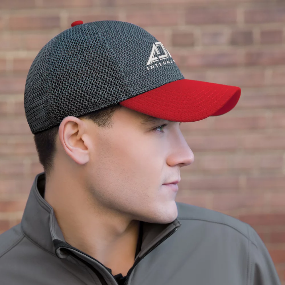 Casquette en maille ouverte en polyester de luxe