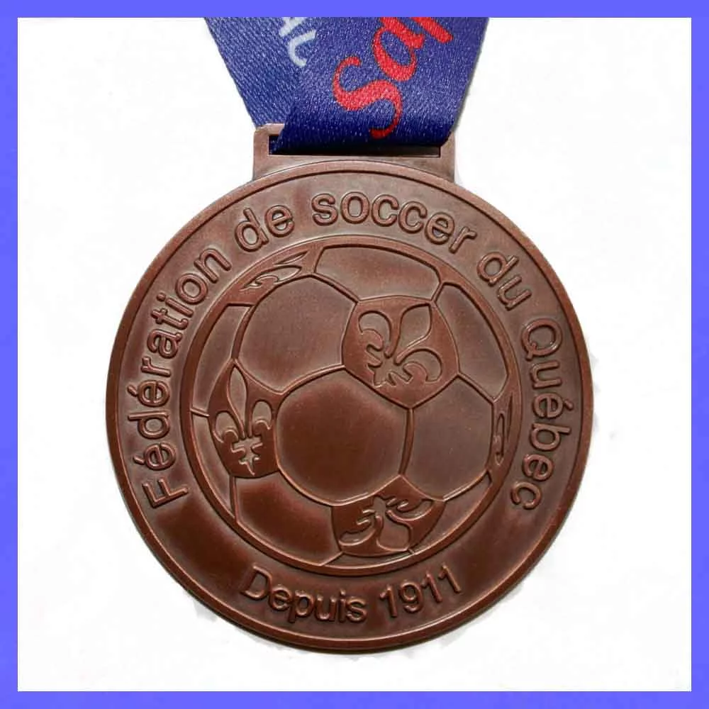 Médaille en fonte de 1,25 pouce finition vieillie sur mesure